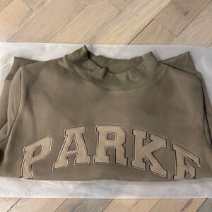 Parke Monochrome Varsity Mockneck L/XL LATTE